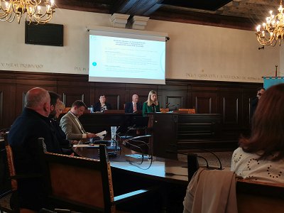 Deseti posvet o dvojezičnosti: skupno prizadevanje za krepitev jezikovne raznolikosti