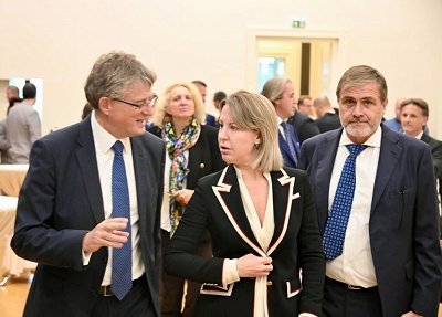 OSSIN je v Ljubljano popeljala delegacijo podjetnikov